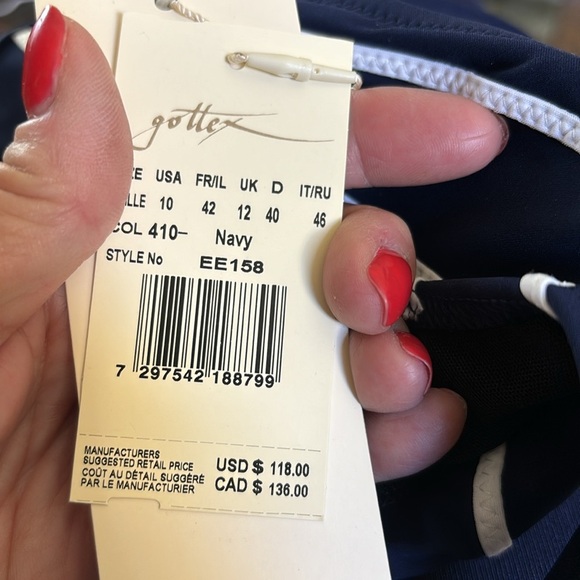 Gottex Women’s 
Embrace V-Neck Surplice One Piece Swimsuit Size 10 - Picture 6 of 7